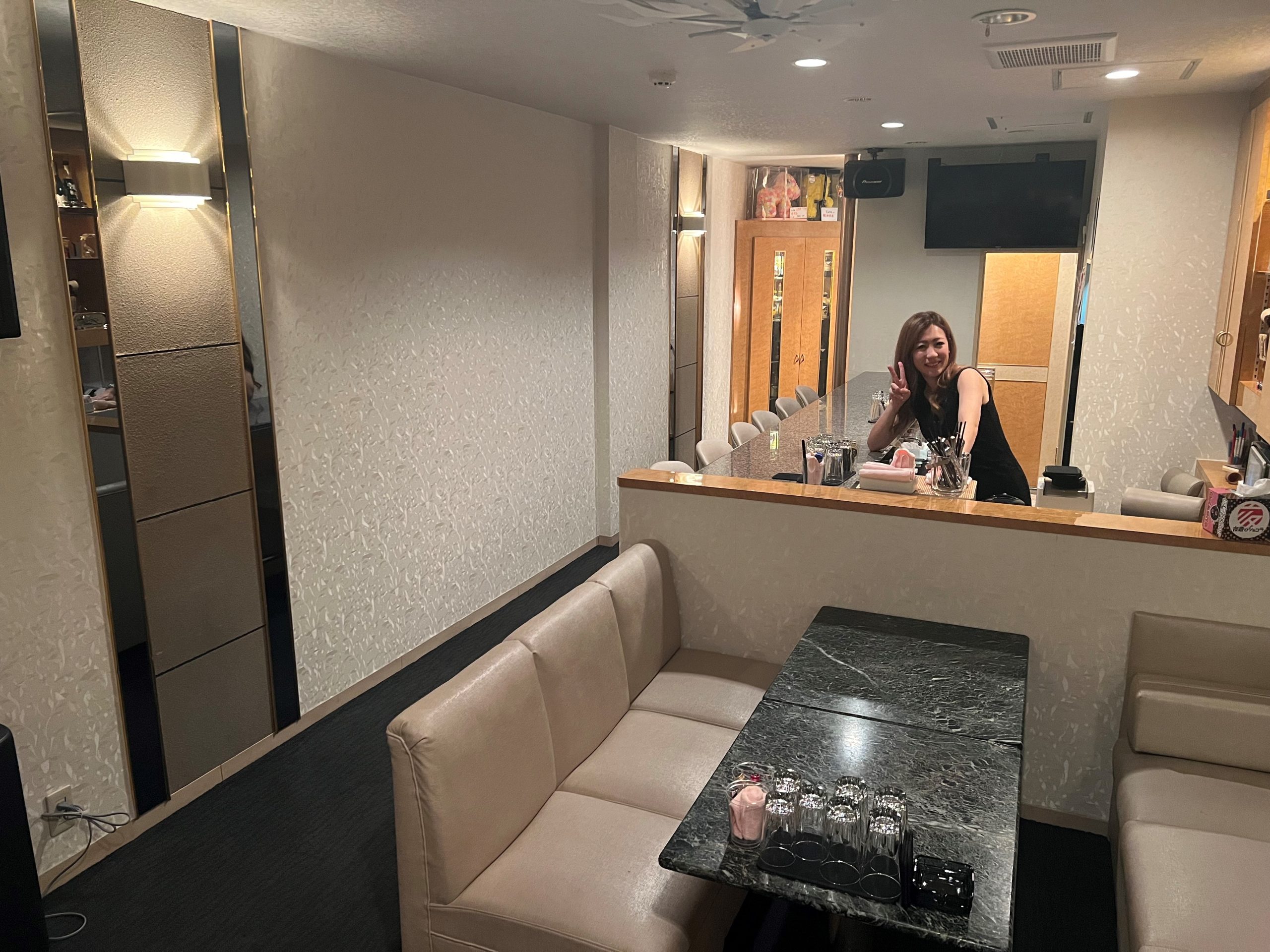 Lea | 大阪心斎橋の居抜き・貸店舗サン・アクト