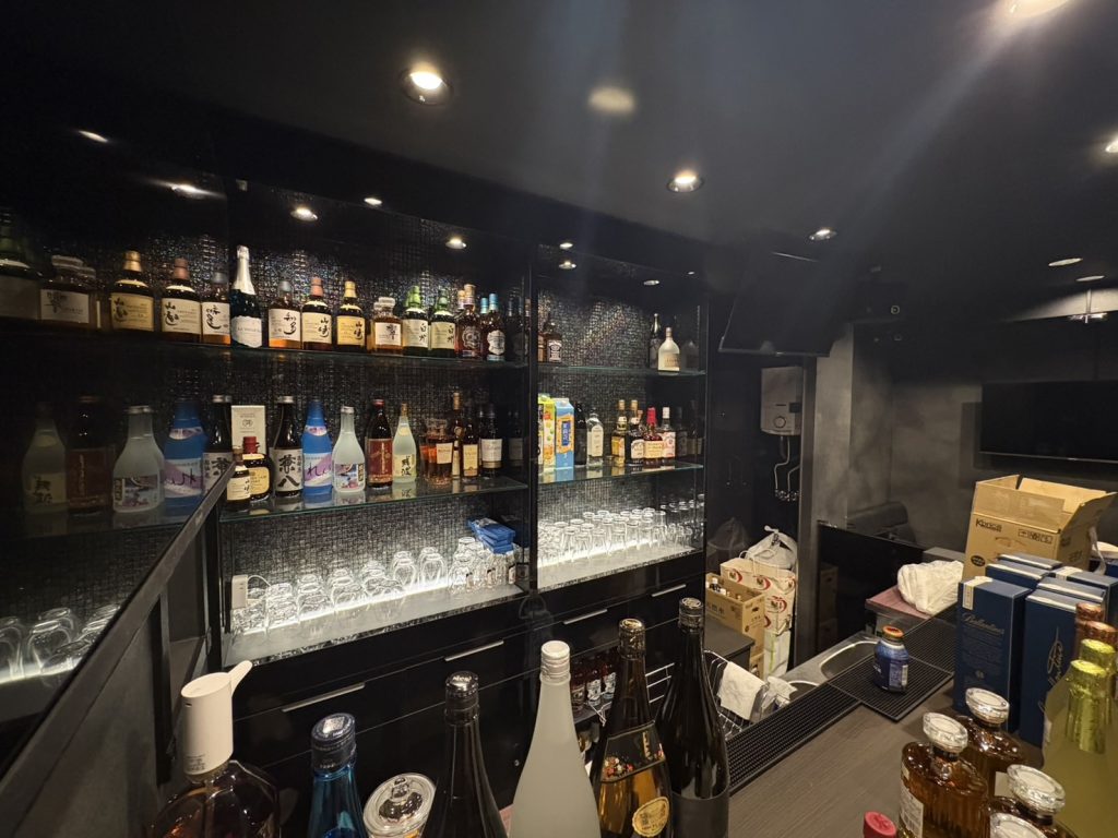 Bar エメラルド